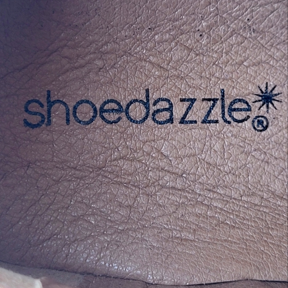 Woman shoes